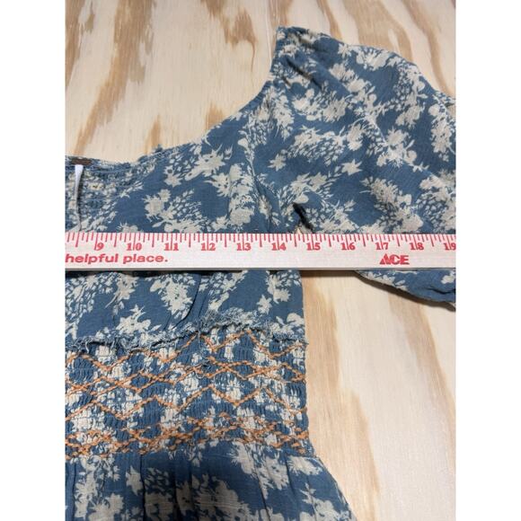 Free People Blue Cream Floral Smocked Puff Sleeve Midi Dress Women’s Medium Boho - Picture 10 of 13